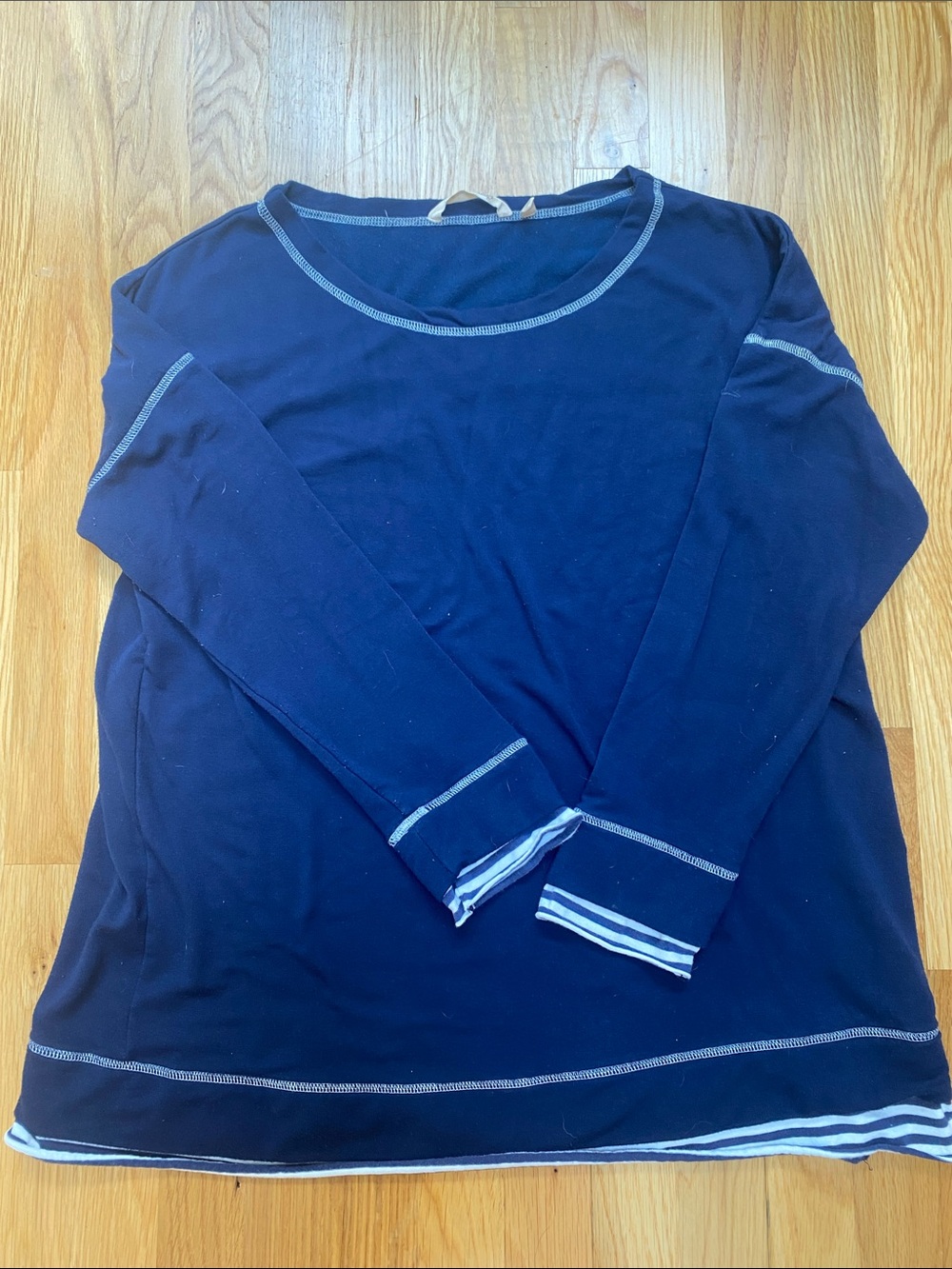 Soft Surroundings Navy Crewneck Sweater with Contrast Trim